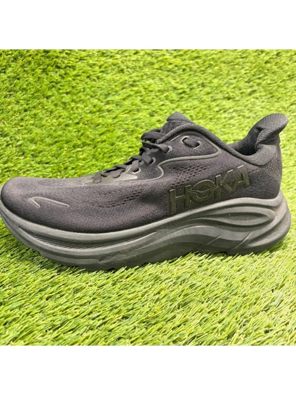 Hoka One One Clifton 10 Womens Size 9 Black Athletic Running Shoes Sneakers